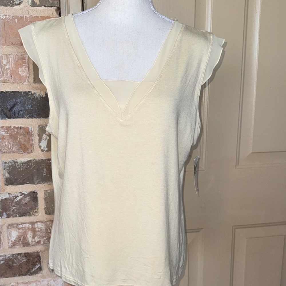 3/$20 Axcess x Claiborne Cream V-Neck Tank Top Sheer Flutter Sleeve Feminine